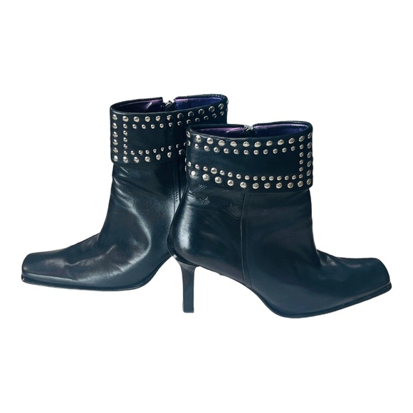 Enzo Angiolini Black Leather Boots with Silver Studs - Picture 7 of 9